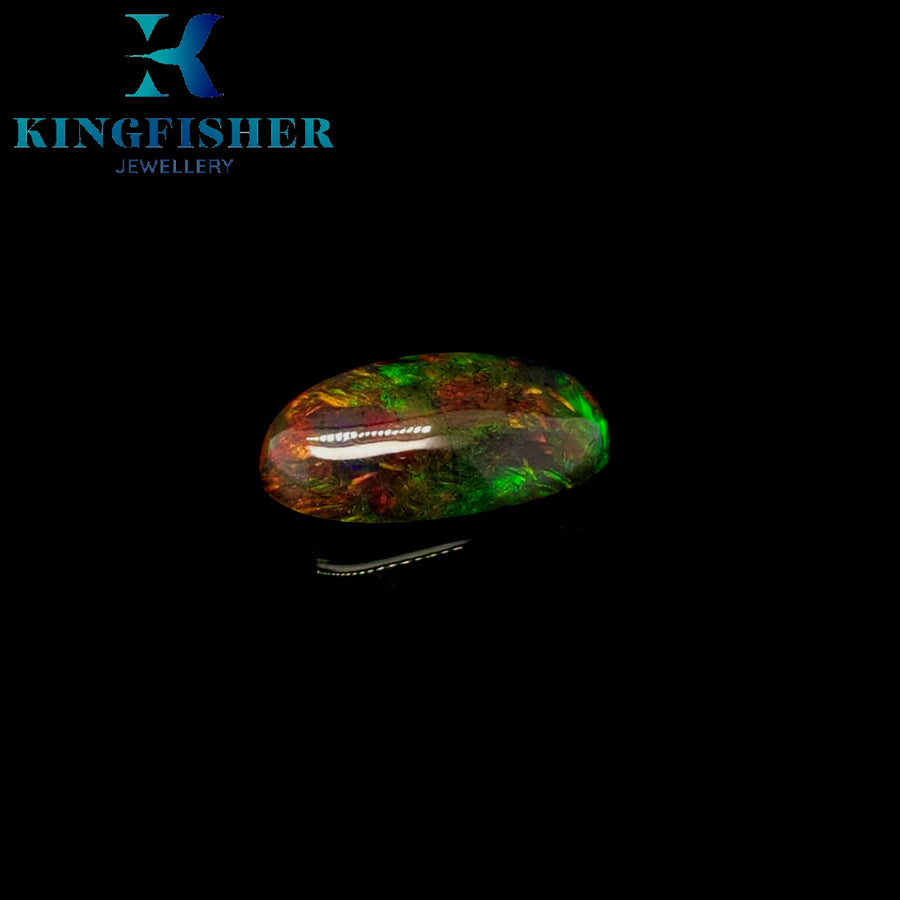 4.01 Ct Solid Smoked Welo opal with fire – Brilliant colours AAA - 16.60mm