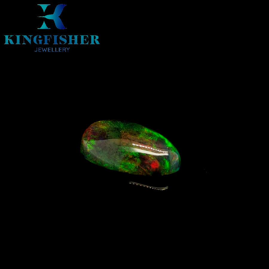 4.01 Ct Solid Smoked Welo opal with fire – Brilliant colours AAA - 16.60mm