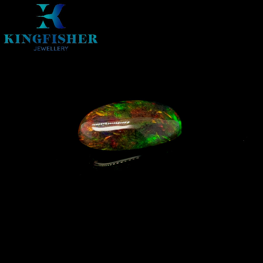 4.01 Ct Solid Smoked Welo opal with fire – Brilliant colours AAA - 16.60mm