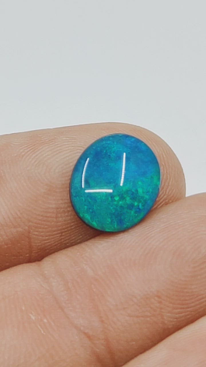 3.30 Ctw Lightning Ridge Black Opal Triplet - 12.00mm