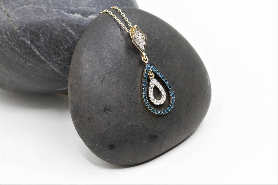 Teardrop pendant